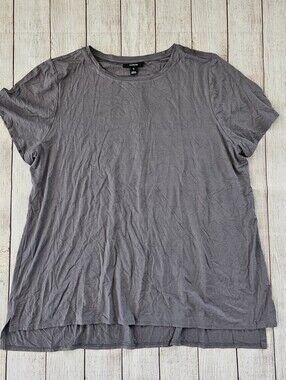 Alfani Women's Gray Short Sleeve Crewneck Tee
